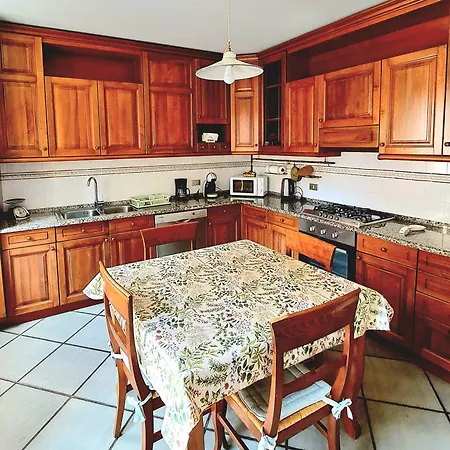 Casa vacanze Casa Arto - Con Grande Giardino Soleggiato *